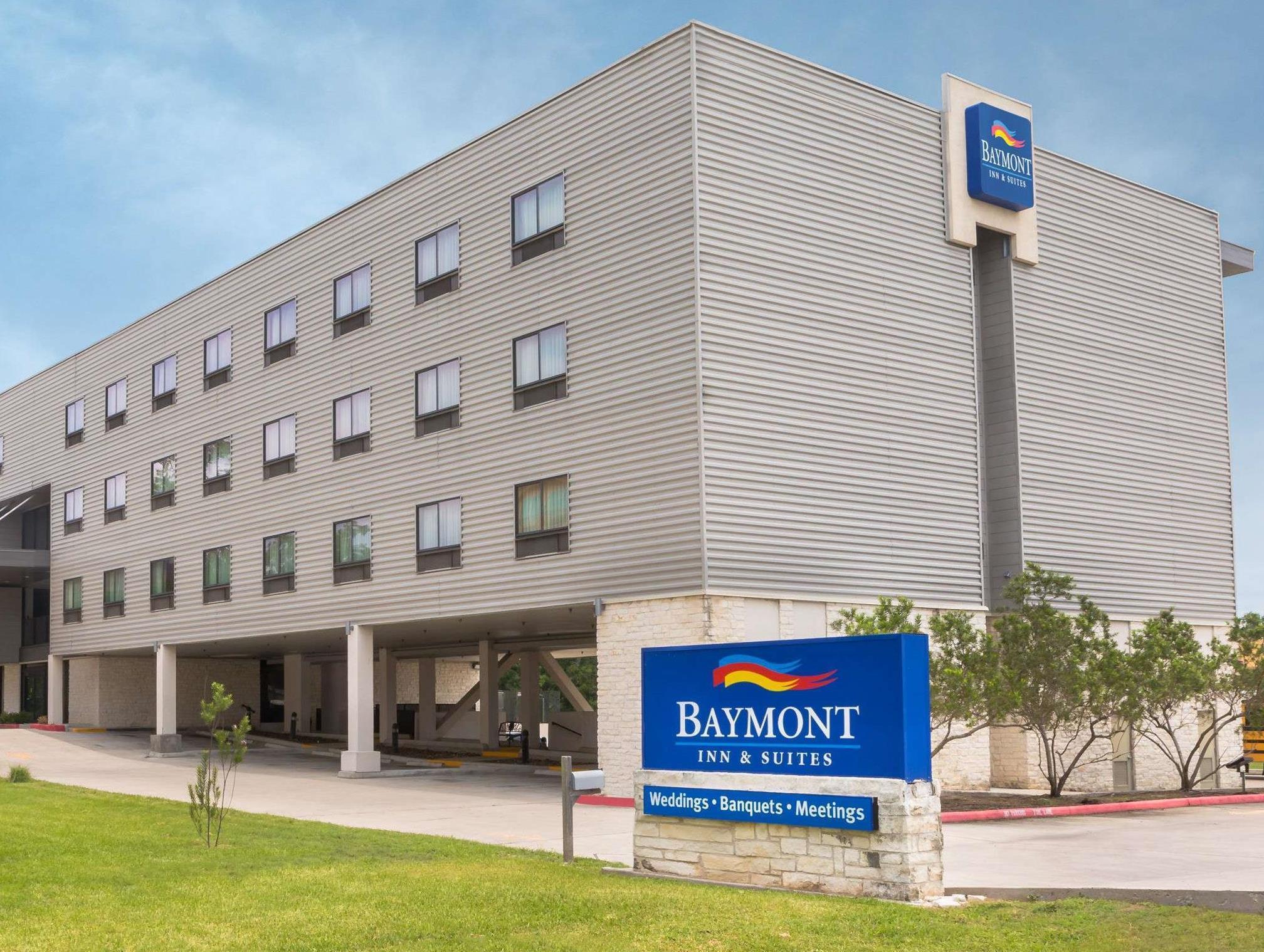 Baymont By Wyndham Columbus Hotel Exterior foto